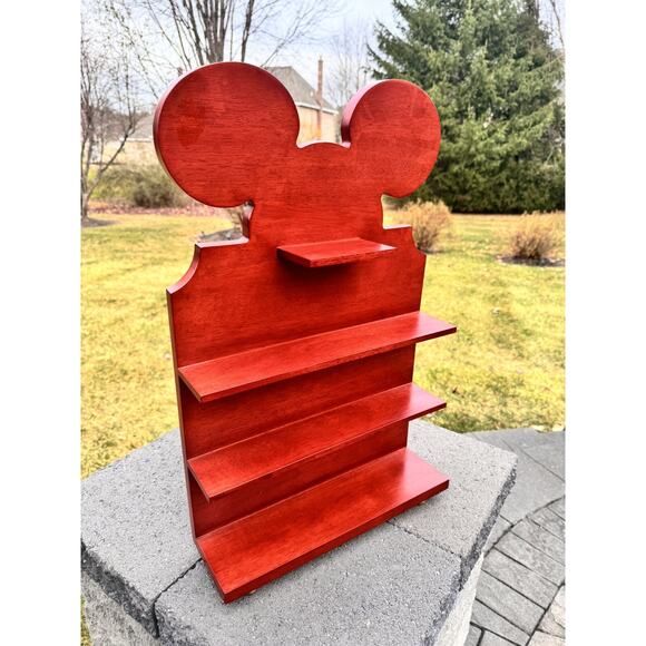 Lenox Walt Disney Mickey Mouse Showcase For All Seasons Wooden Display Case